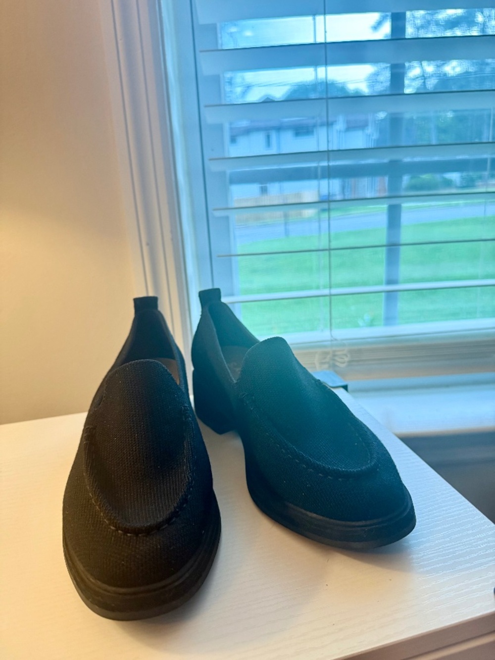 NWOT Rothy’s Black Knit Loafers Sz 7 Slip On Round Toe Machine Washable